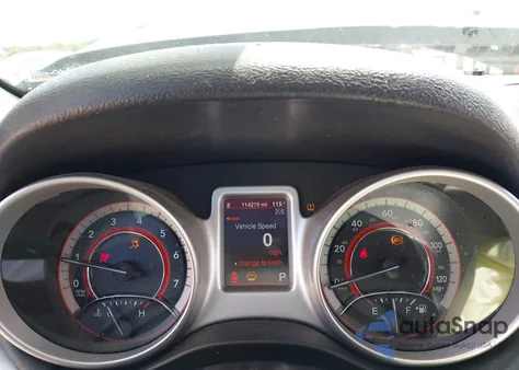 2015 Dodge Journey Sxt z USA, uszkodzony, nr VIN 3C4PDCBB6FT639532